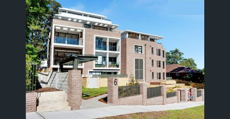 Sunny Northeastern Facing - Walk to Rail - Photo 2