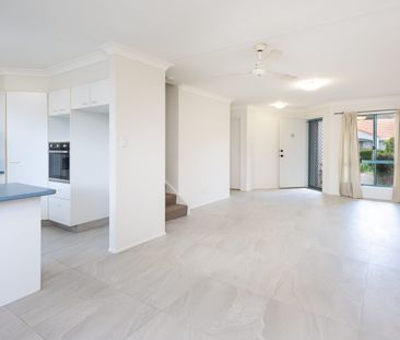 Neat & tidy townhouse in security complex - Photo 1