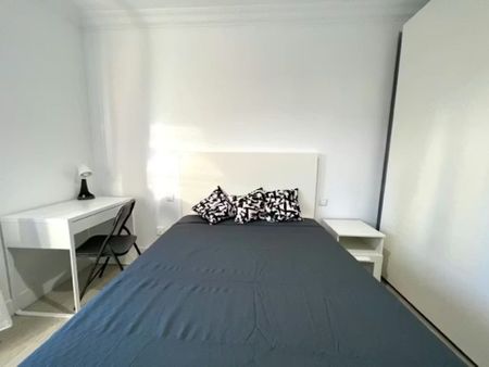 Calle de Isidro Fernández, Madrid, Community of Madrid 28034 - Photo 3