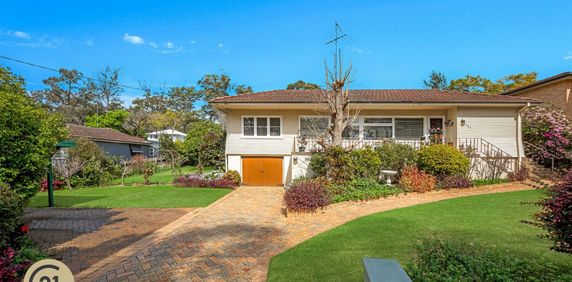 A Comfortable, Spacious Home in An Enviable Location - Photo 2