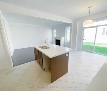 For Lease - 4121 Hillsborough Crescent, Oakville, Ontario - Photo 1