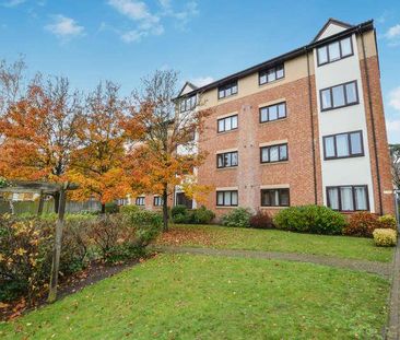 Station Road, Redhill, RH1 - Photo 1