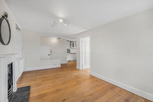 1 bedroom flat to rent - Photo 1