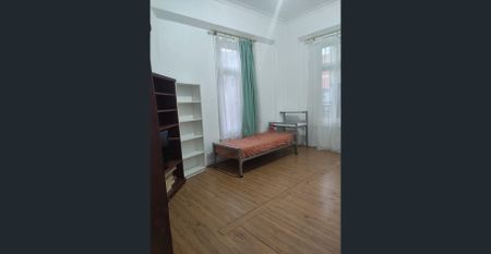 88sqm Spacious Furnished CBD Apartment – Flexible Lease – Walk to Everything - Photo 5