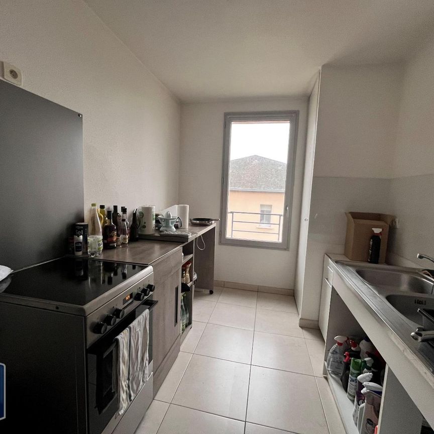 Location Appartement 2 pièces 49m² BLOIS 41000 - Photo 2