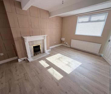 2 bedroom bungalow to rent - Photo 1