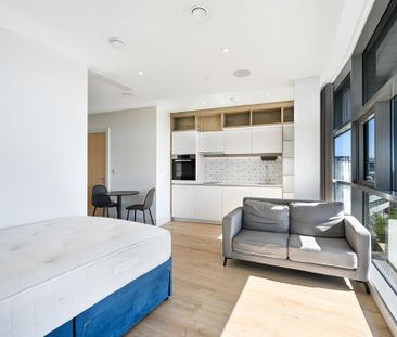 Studio to rent - Photo 1