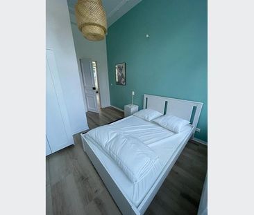 Appartement à Louer à LILLE 1700 € - Photo 3