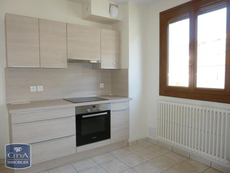 Location Appartement 4 pièces 103m² AGEN 47000 - Photo 3