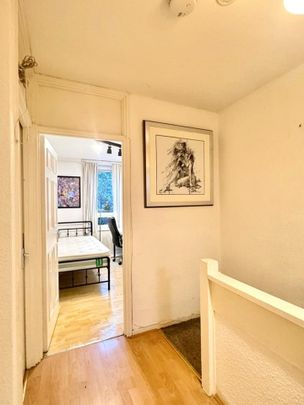 Room in a Shared Flat, Whitethorn Street, E3 - Photo 1