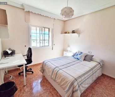 Casa en alquiler en Malaga - Photo 3