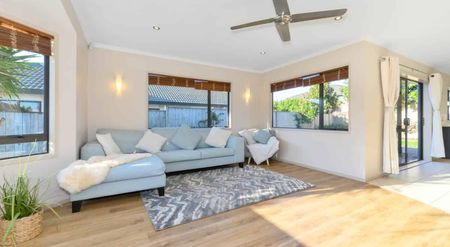 3 bedroom house in East Tamaki - Photo 5