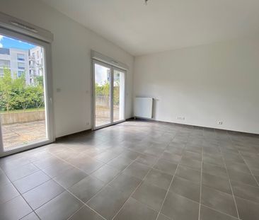 Location Appartement 1 pièce 35m² ORLEANS 45000 - Photo 1