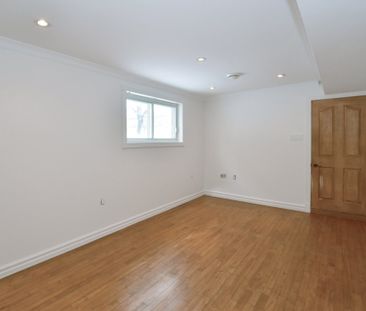 1028A 100e Avenue, H7W 4A3, H7W 4A3, Laval - Photo 3