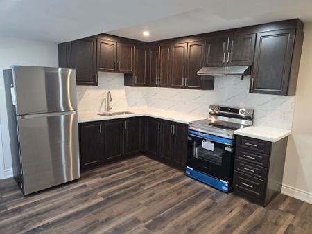 For Lease - 5457 Meadowcrest Avenue Unit# Bsmt, Mississauga, Ontario - Photo 4