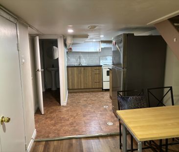 For Lease - 37 Moberly Avenue, Toronto, Ontario - Photo 5