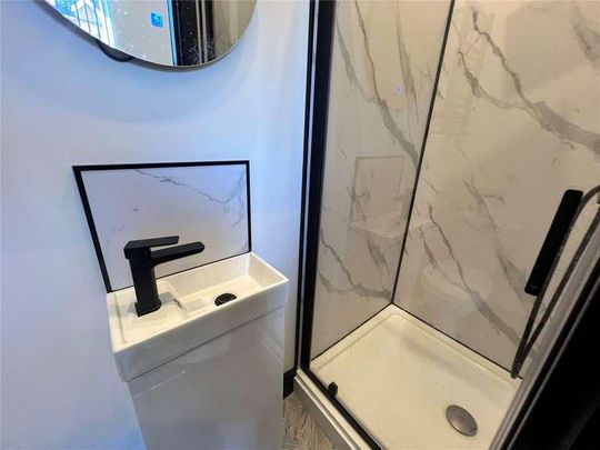 Alexandra Road, Swansea, SA1 - Photo 1