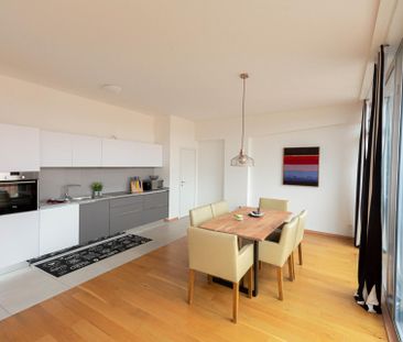 Luxuriöse möblierte 2.5-Zimmer-Wohnung mit Service im Zentrum von Biel - Foto 4
