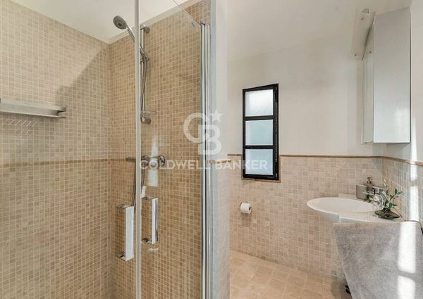 viale apua, Pietrasanta, Tuscany 55045