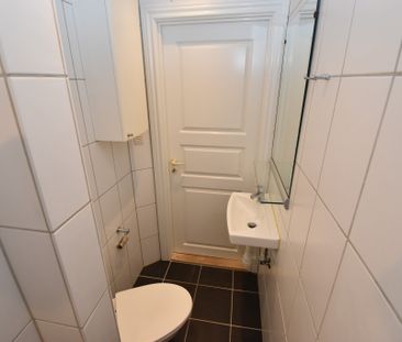 Moderne lejlighed i hjertet af Aalborg med elegant indretning - Photo 6