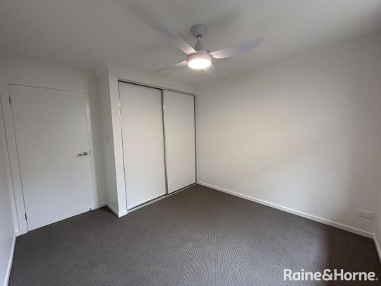 Spacious 4-Bedroom Family Home with Modern Comforts! - Photo 1