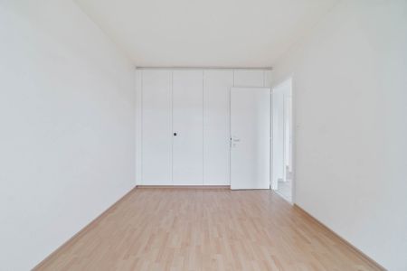 Appartement de 4 pièces au 2ème étage - Photo 3