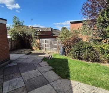 Tiverton Close, Oadby, LE2 - Photo 3