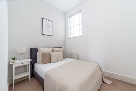 2 Bed Flat, Astoria Court, E8 - Photo 5