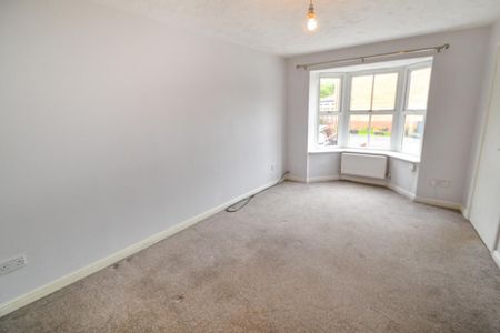 3 bedroom end of terrace house to rent - Photo 4