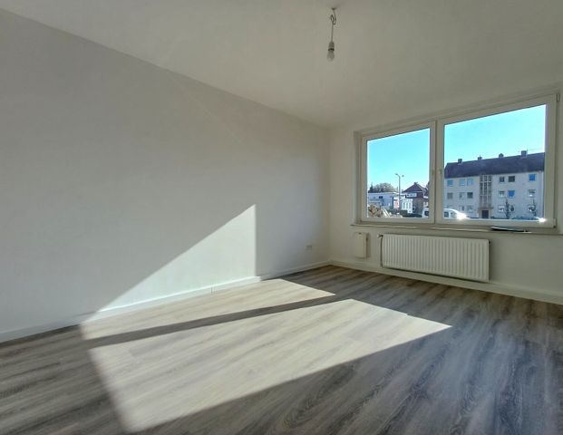 Sanierte 2-Zimmer-Wohnung in zentraler Lage! - Foto 1