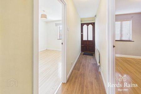 Flat 3 Lynden Gate, 50 Knockbreda Road, Rosetta, Belfast, BT6 0JB - Photo 5