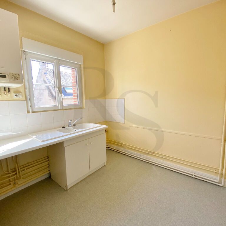 ARGENTAN - BEL APPARTEMENT DE TYPE F3, - Photo 1