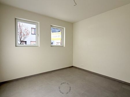 Lichtrijk gelijkvloers nieuwbouwappartement met één slaapkamer en terras - Photo 5