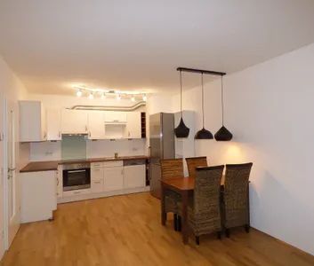 First Class Terrassenapartment mit Garage in ruhiger U6 Nähe, 1230 ... - Photo 2