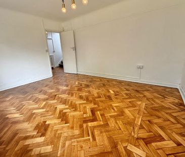 4 bedroom detached house to rent - Photo 5