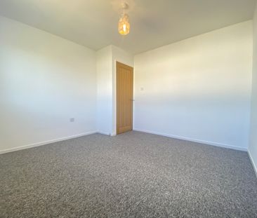 The Downs, Harlow - Photo 1