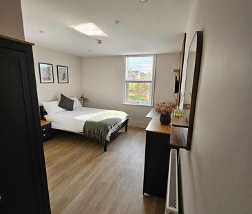 1 bedroom in a house share to rent - Photo 6