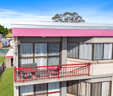 Centrally Located Unit - Photo 3