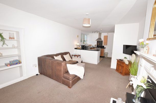 Teignmouth Road, Torquay, Devon, TQ1 - Photo 1