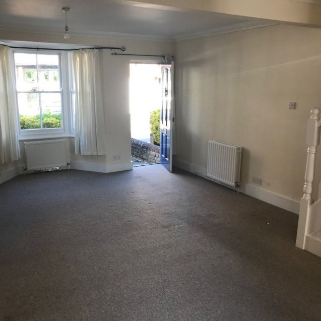 Northfield Road, Eton Wick, Windsor,SL4 - Photo 1