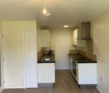 1 bedroom maisonette to rent - Photo 4