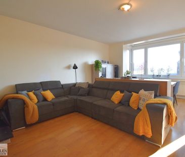 Appartement met 2 slaapkamers en staanplaats - Photo 1