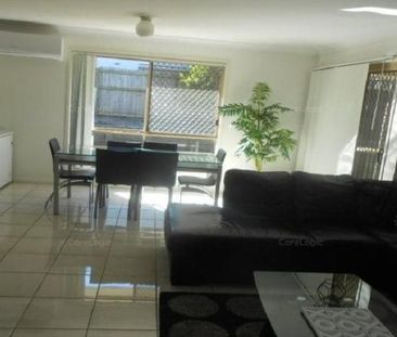 SPACIOUS HOME PERFECT FOR YOUR FAMILY! - Photo 1