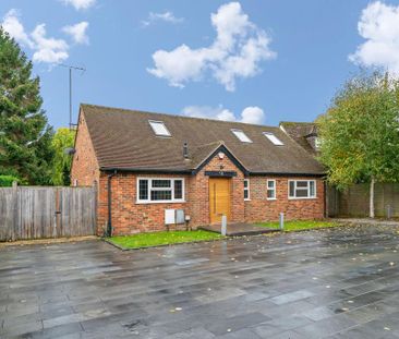 4 bedroom detached house to rent - Photo 6