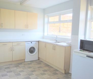 Glenfield Road, Banstead - Photo 6