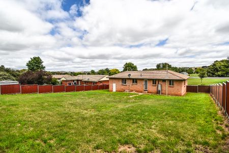 6 Torrens Street, Blayney. - Photo 2