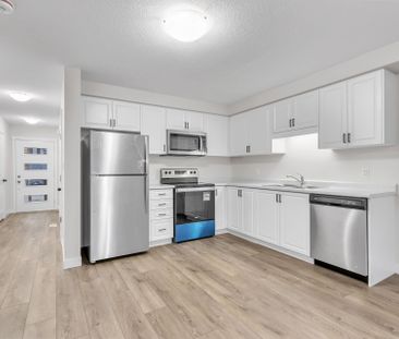 For Lease - 19 Wilkinson Avenue, Cambridge, Ontario - Photo 5