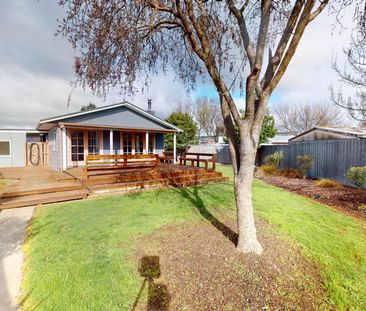 Kelvin Grove - 3 Bedrooms - Photo 3