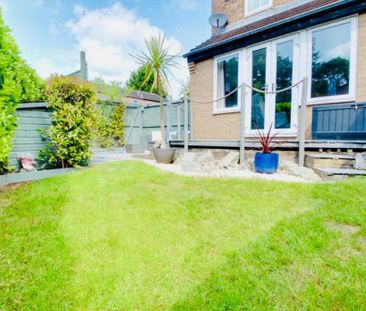 3 bedroom end of terrace house to rent - Photo 1