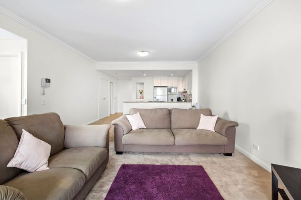 811/21 Hill Road, Wentworth Point - Photo 1